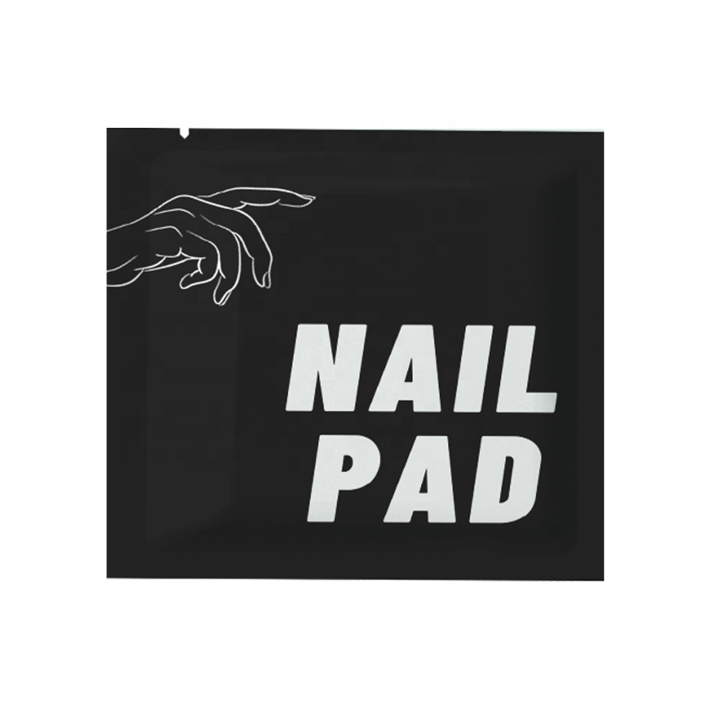Lint free nail wipes with alcohol