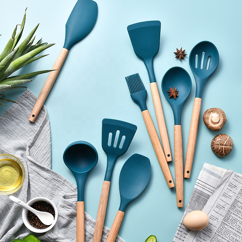 Manufacturer Suppliers Kitchenware Utensil Set With Spatula Turner Spoon Oil Brush Silicone Kitchen Utensil Set