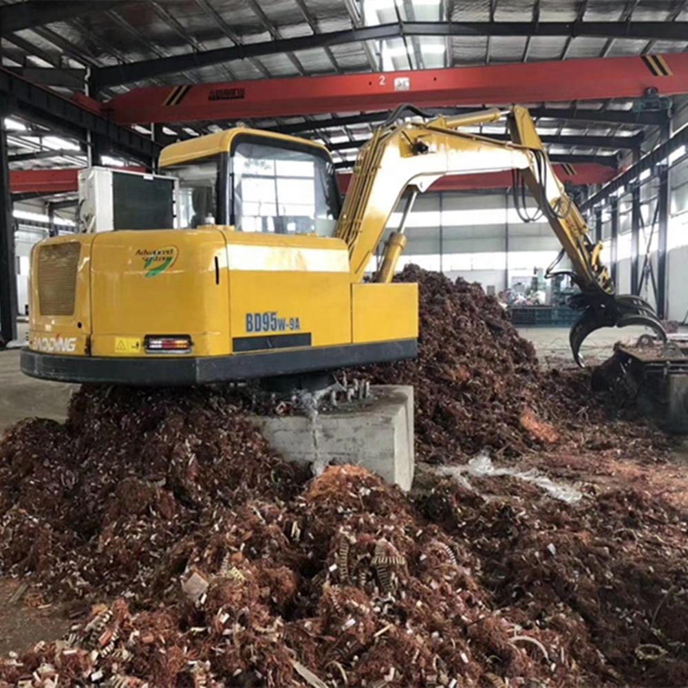 Scrap loader wheel moving loader excavator grab scrap iron
