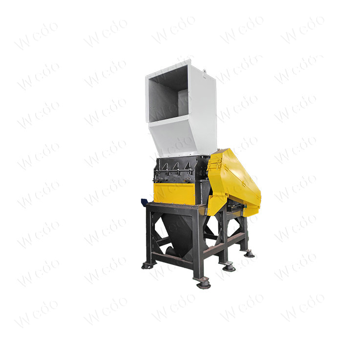 PET Bottles Plastic Crusher Industrial Plastic Crusher For Plastic Recycling