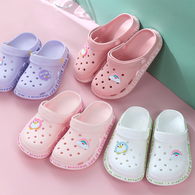 Comfortable Slip On Water Shoes Kids Adult Clogs Slip On Girls Boys Garden Clogs Summer Non-Slip Lightweight Slide Sandals Shoes