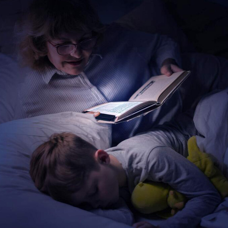 Глаз ночное видение лампа для чтения портативный чтения электронных книг светодиодный свет для светодиодной осветительной панели