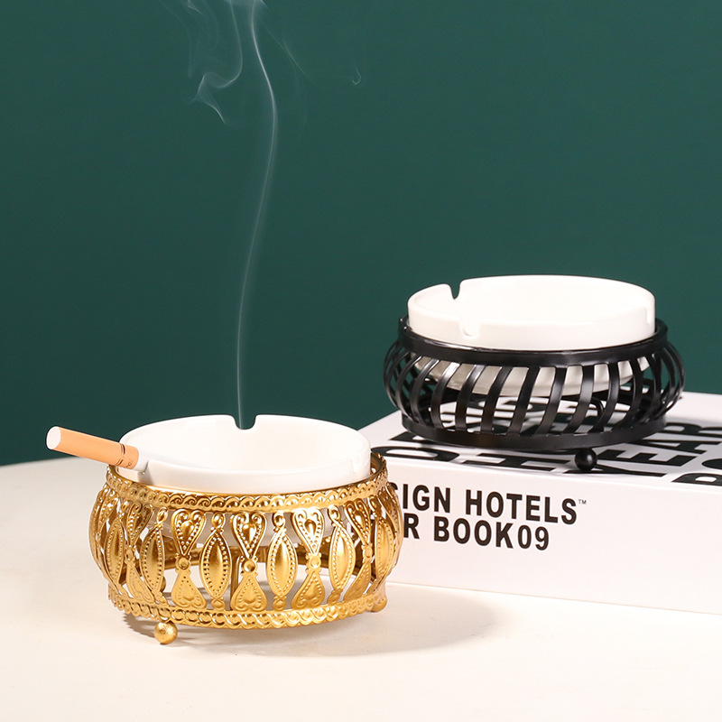 2021 manufacturers wholesale high-quality ceramic ashtrays, creative personality, iron art and easy-to-clean fashion ashtrays