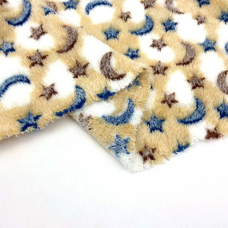High quality 100% polyester jacquard flannel household bed blanket fabric