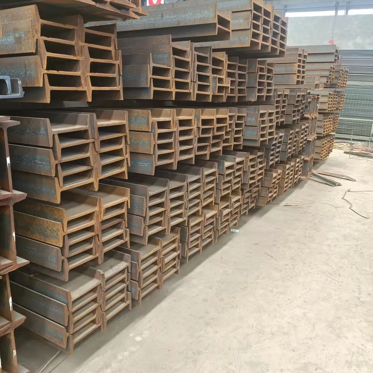 Hot Rolled 200 300 ASTM A36 Q235 A992 A572 Structural Carbon Profile Channel Steel H Beam Price