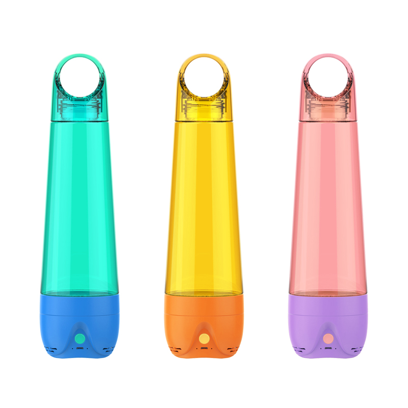 740ml 25oz Stylish Free Sample Tritan Plastic BPA Free Water Bottle With Speaker