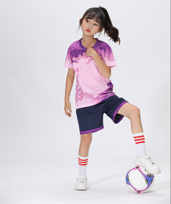 Customizable Logo and Name Soccer Uniforms Full Sets in Blue Green Yellow and Green Colors Automated Cutting Technics