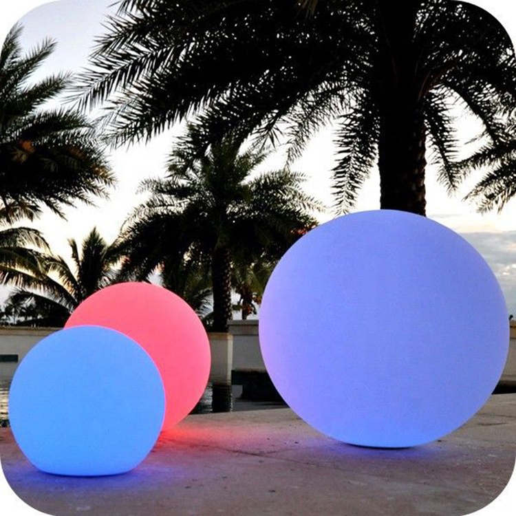 16 RGB Colors Remote Control Rechargeable Battery Powered Swimming Pool Ball Light