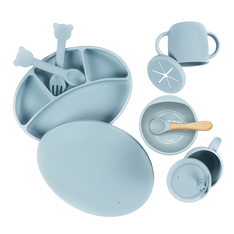 Amazon Baby Top Seller Product Sourcing Baby Feeding Plate Set BPA Free Silicone Suction Dish Plate and Spoon Bamboo for Baby