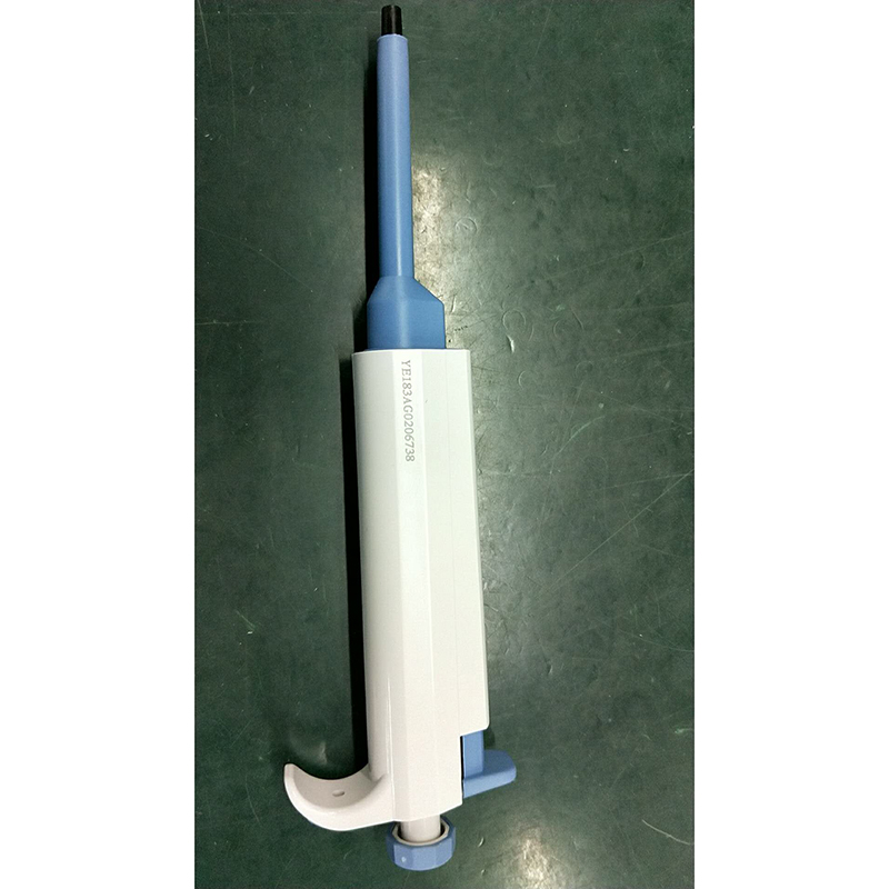 Pipette gun single channel adjustable sampling gun the whole sterilized micro pipette gun