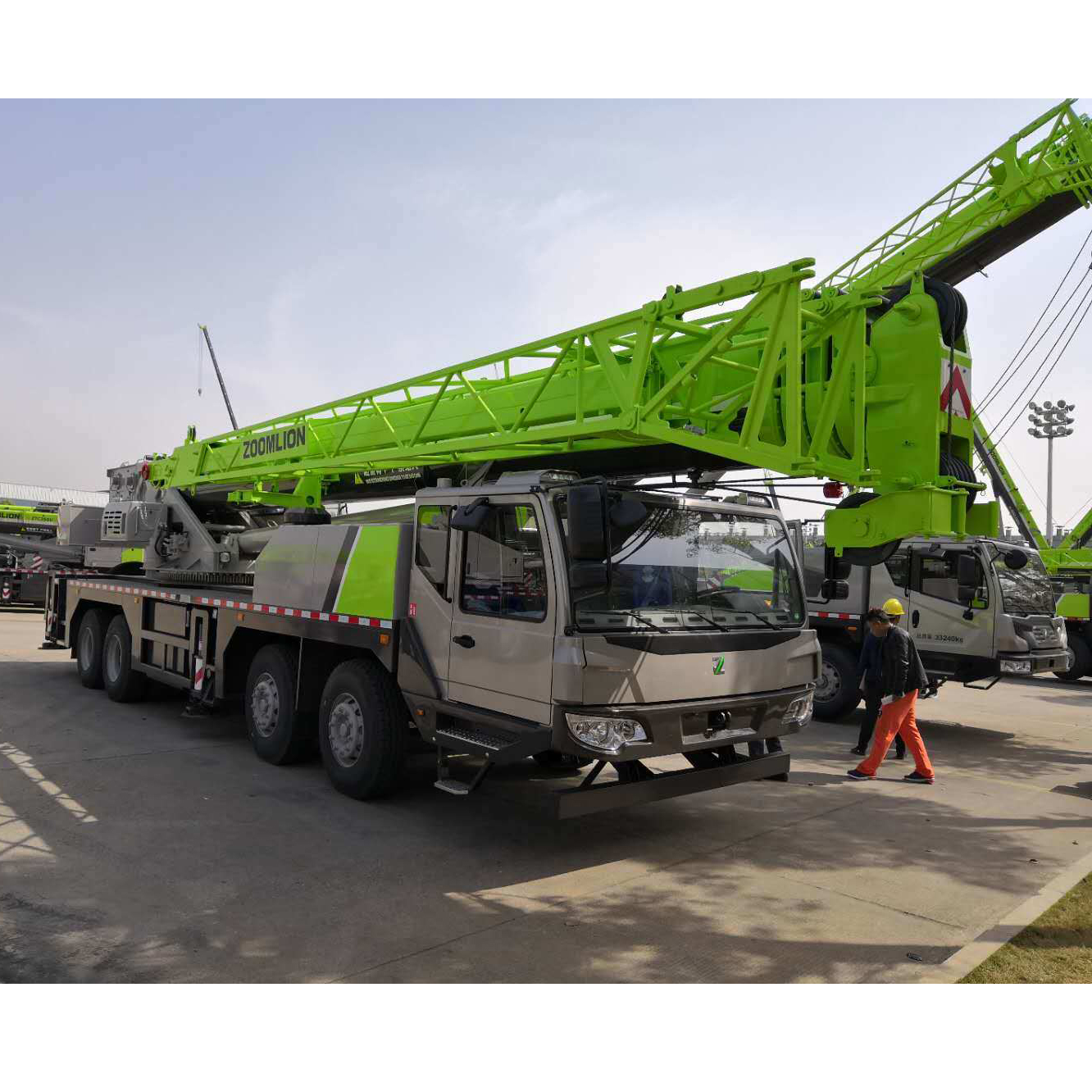 Zoomlion 25ton ZTC250H431 grapple telescopic towable trailer mini truck mounted crane for sale
