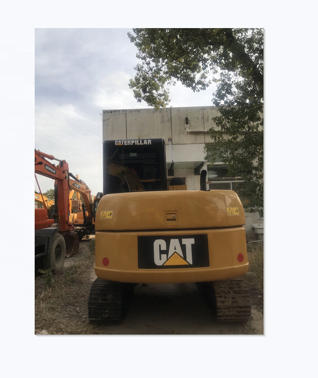 Используются небольшие мини японский экскаватор Catt-306 программным управлением) с хорошей производительностью, с твёрдыми руководствами и низкие рабочие часы для дешевая распродажа