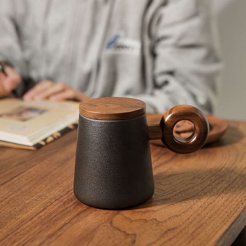 Ceramic Material Frosted Double Coffee Juice Cold Thermal Recycle Cup With Filter and Wooden Handle
