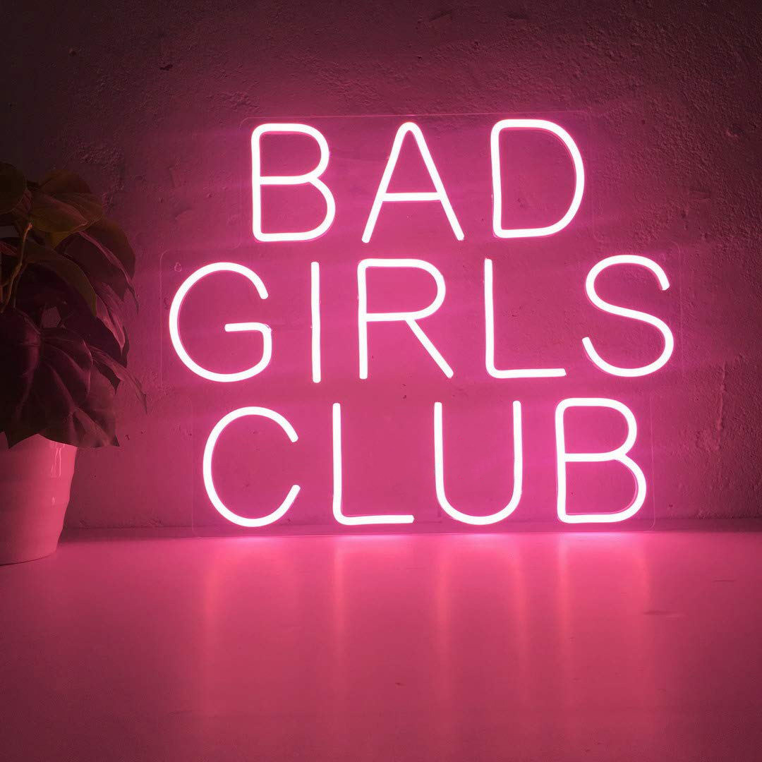 Неоновая вывеска Bad girls club от китайского производителя