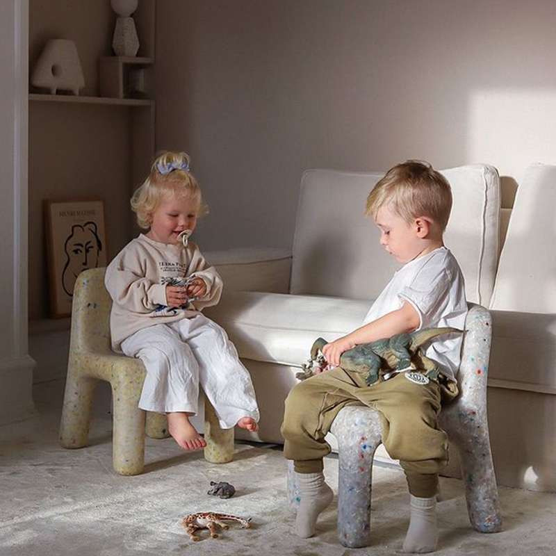 SHIMOYAMA Durable Solid Plastic Kids Chair