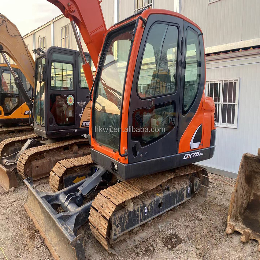 Б/у гусеничный экскаватор Doosan DX75/б/у экскаватор Doosan DX75 в хорошем состоянии для продажи