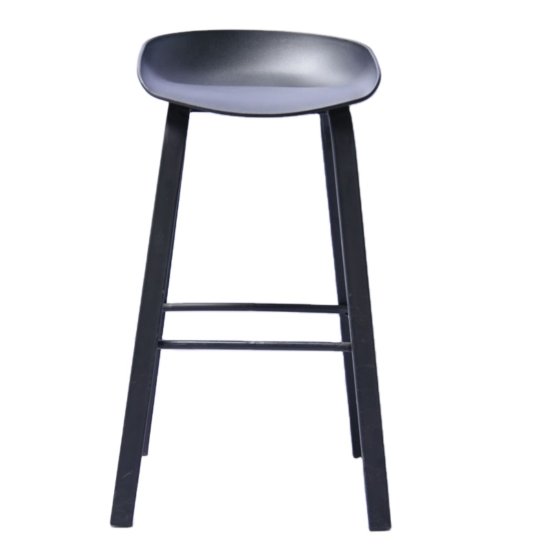 China Factory Designer Cheap Price Wholesale Restaurant Bar Chair Stackalbe Black PP Plastic Bar Stools