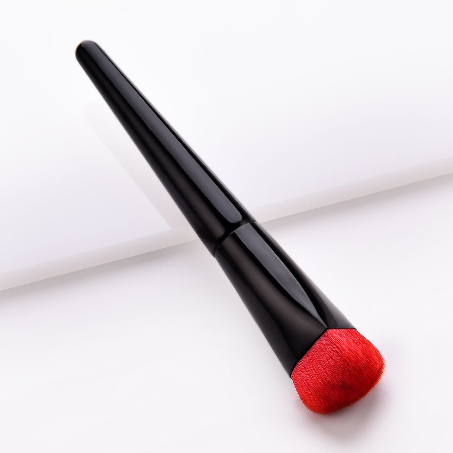 Crueltyfree vegan synthetic hair wholesale high quality private label heart shape make up brushes