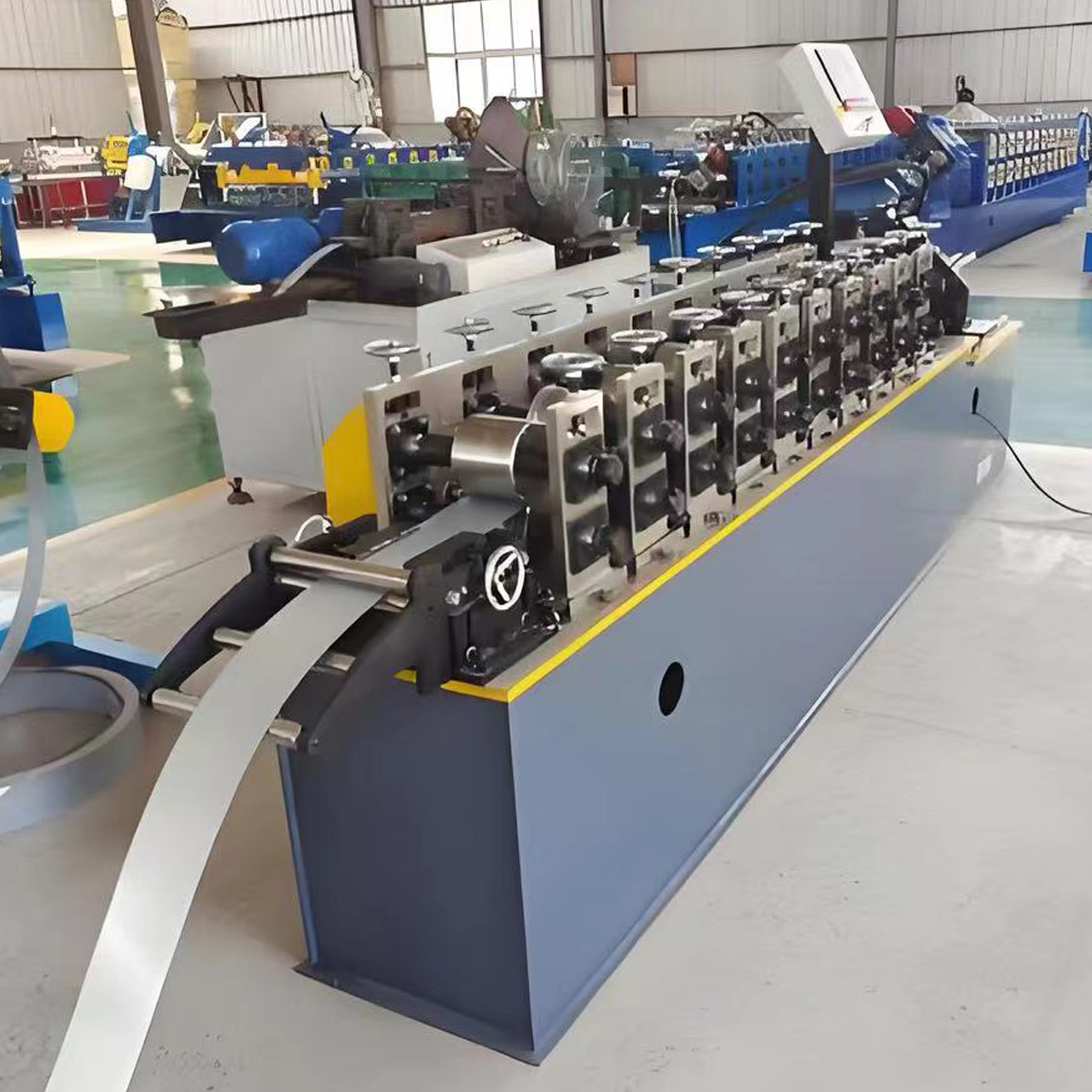 New High Quality Metal Stud Framing Machine Steel Channel Making Machine