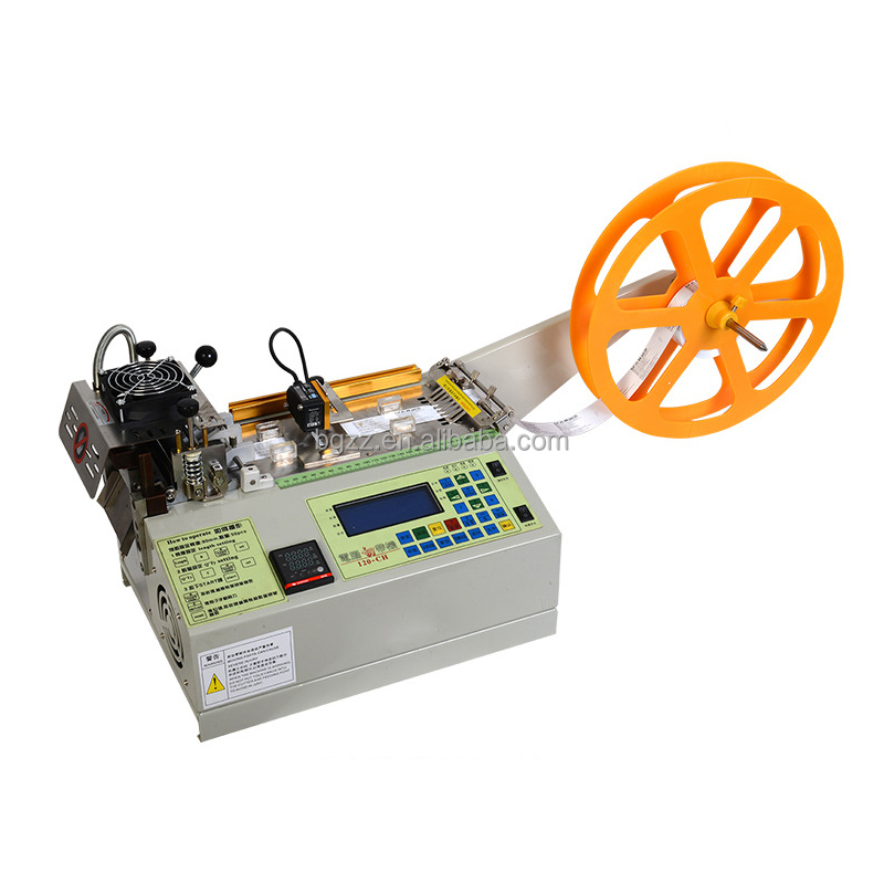 Automatic label paper cutting machine