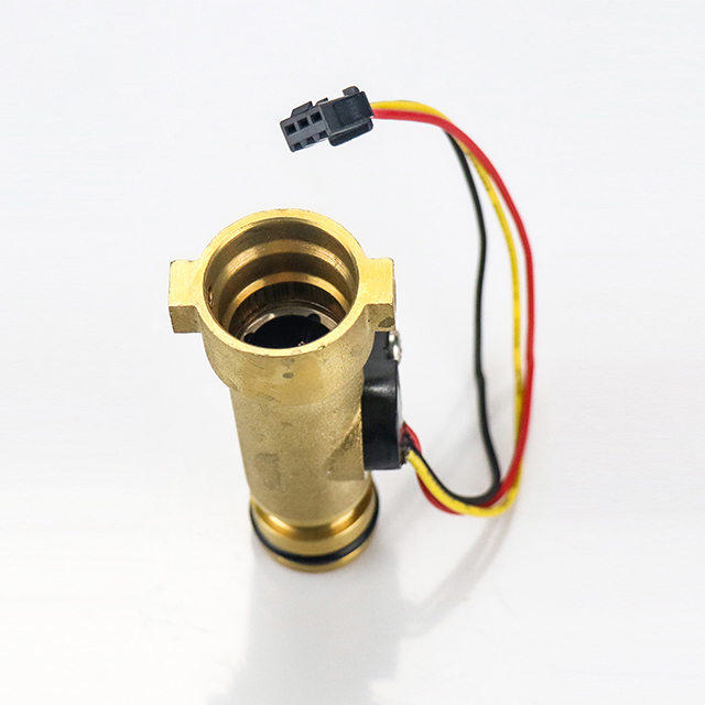 heating collector on the flow meter brass impeller flow meter sensor