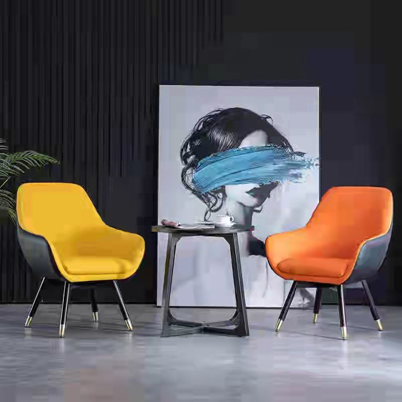 Dining chairs are luxurious, post-modern Nordic solid wood chairs, American family dining tables, stools and soft leather bags