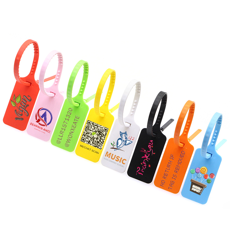 High Quality Custom Fashion Men Clothing Brand Name Label Design Jeans Label Bags Shoes Customized Technics Logo Item Time Lead