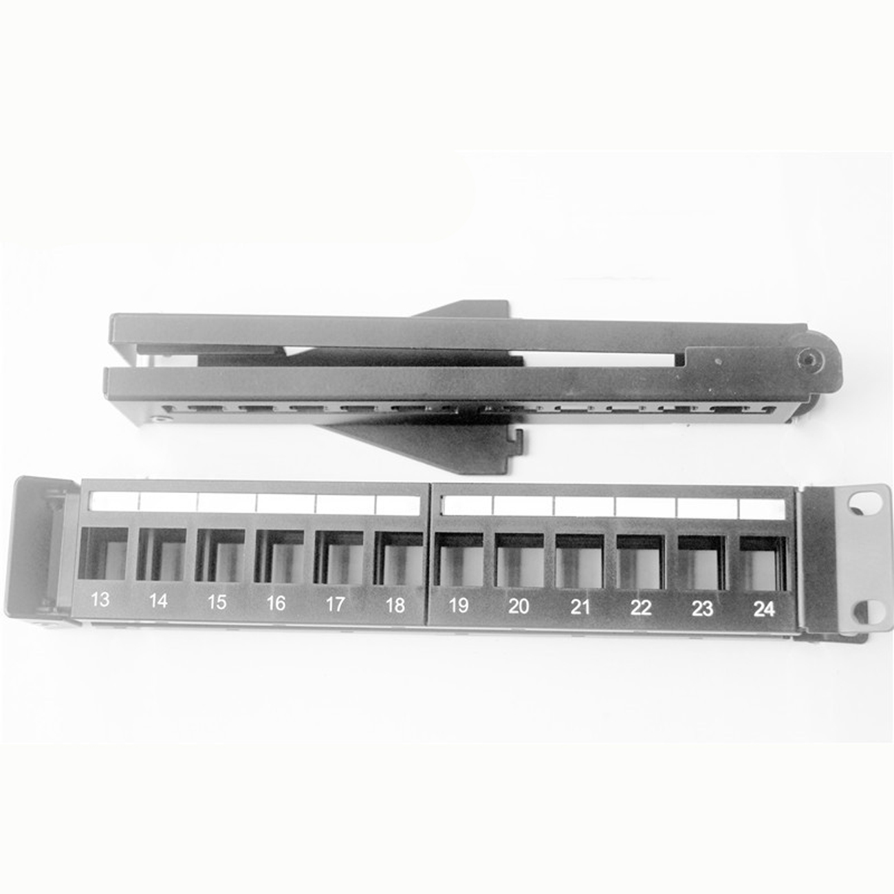 RJ45 24 порта правый угол Cat7 патч-панель с встроенной муфтой или keystone jack