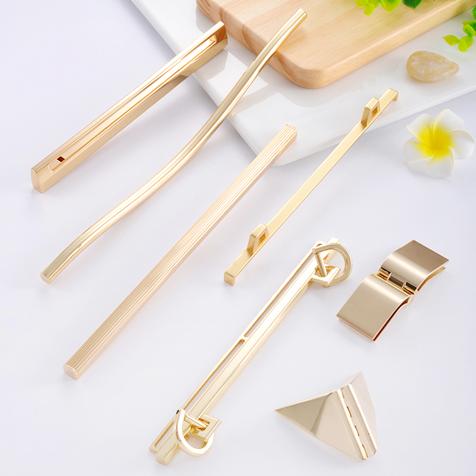 Custom Metal Decorative Corner Protectore Metal Protective Corner Bag Clips Clutch Purse Bag Frames Metal Corner for Handbag