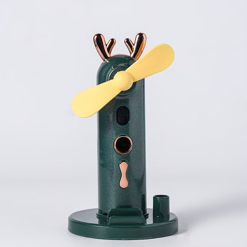 2021 cute design air cooler mini portable fan LED USB charging portable small spray fan