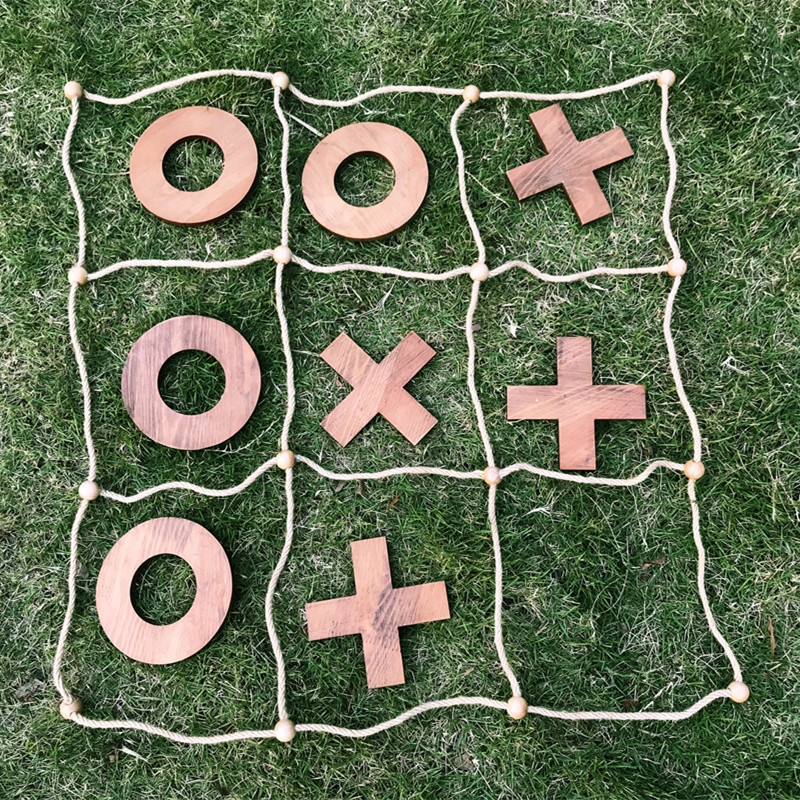 Лучшие продажи Tic Tac Toe Noughts и кресты Игровой Набор для развлечения