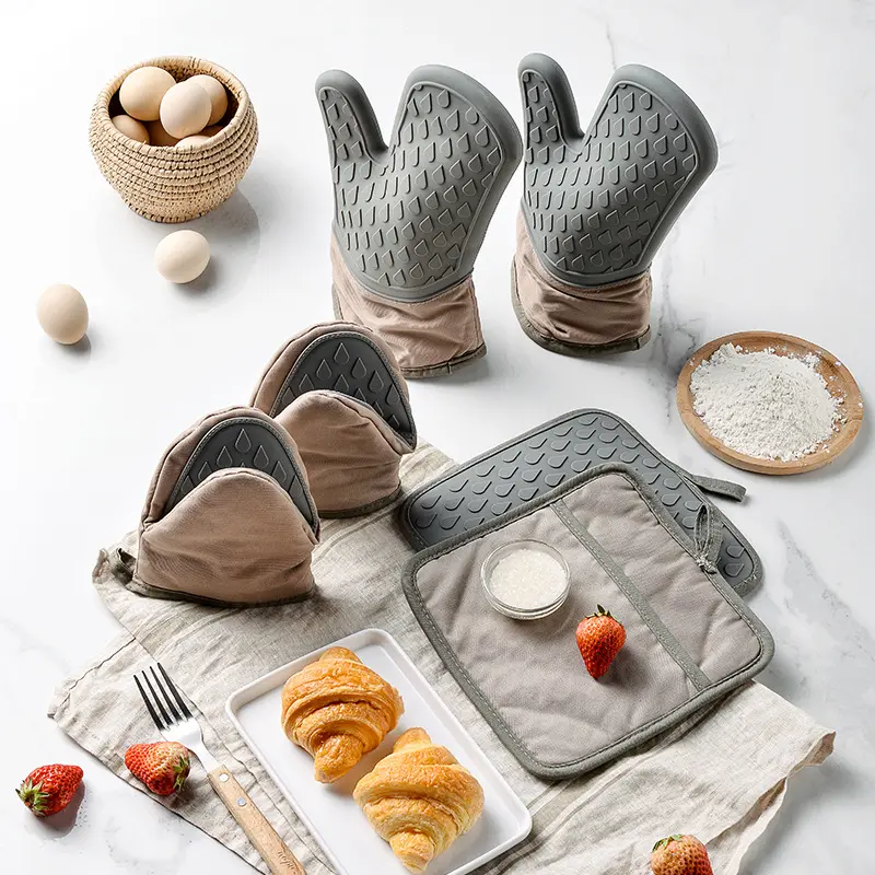 DD919  Kitchen Cooking Holder Mittens Hand Clip Set Thick Cotton Heat Insulated Gloves High Temperature Microwave Oven Mitts