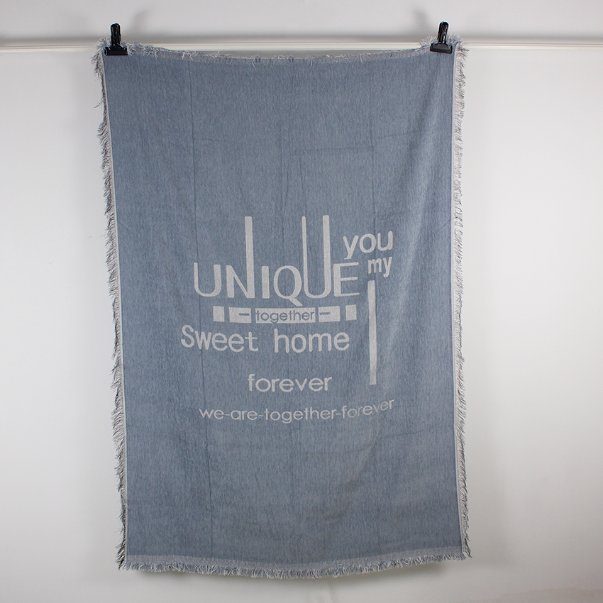 Hot-selling Throw Blanket Luxury Jacquard polyester acrylic chenille Blanket Comfortable Woven Blankets