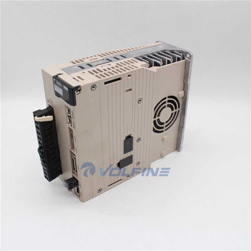 YASKAWA сэрвопакк SGDV-5R5A21A