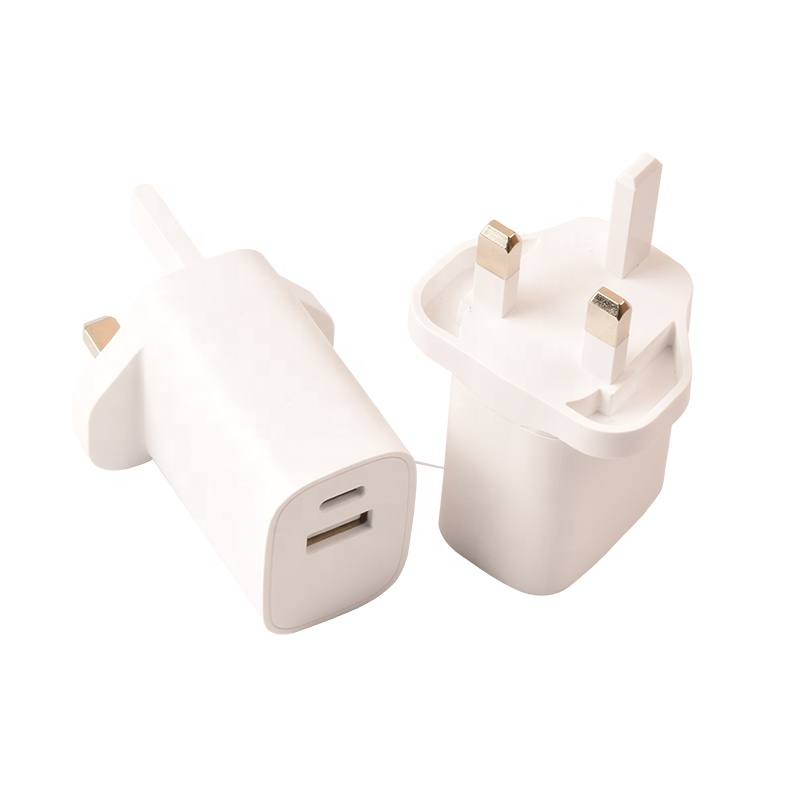 Новый адаптер для путешествий 18 Вт PD5V/9V12V-USB2.4A, зарядное устройство с 2 портами стандарта Великобритании, зарядное устройство для мобильного телефона CE