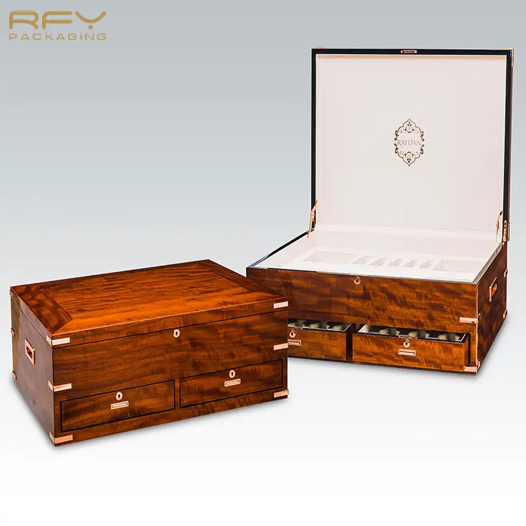 wooden lacquered gift packaging box for perfume bottles