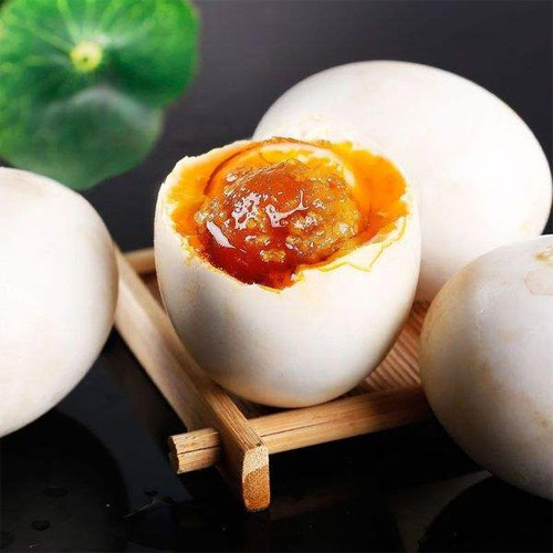 Salted Duck Egg Wholesale Boiled Salted Eggs Chinese Salted Duck Eggs Supplier