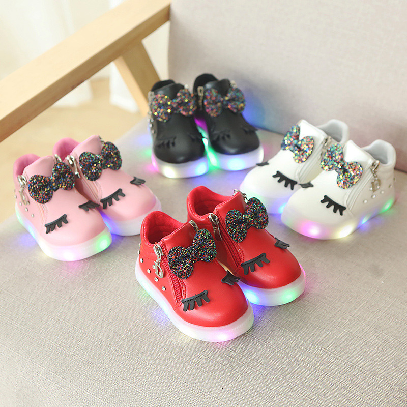 Newest Design High Grade Girls Led Walking Casual Slip-on Kids Luminous Lights Sock Sport Shoes
