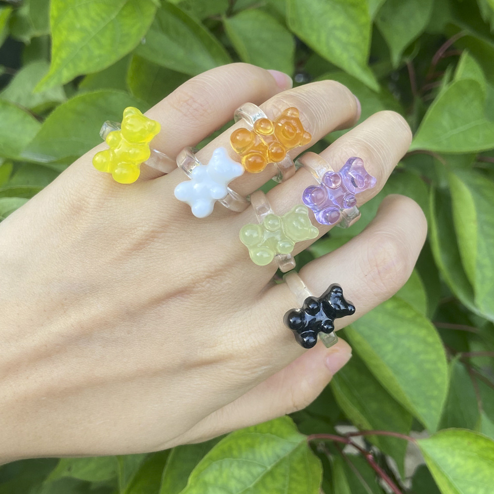 New trendy custom acrylic resin bear ring jewelry fashion Korean multi colored gummy bear ring for women