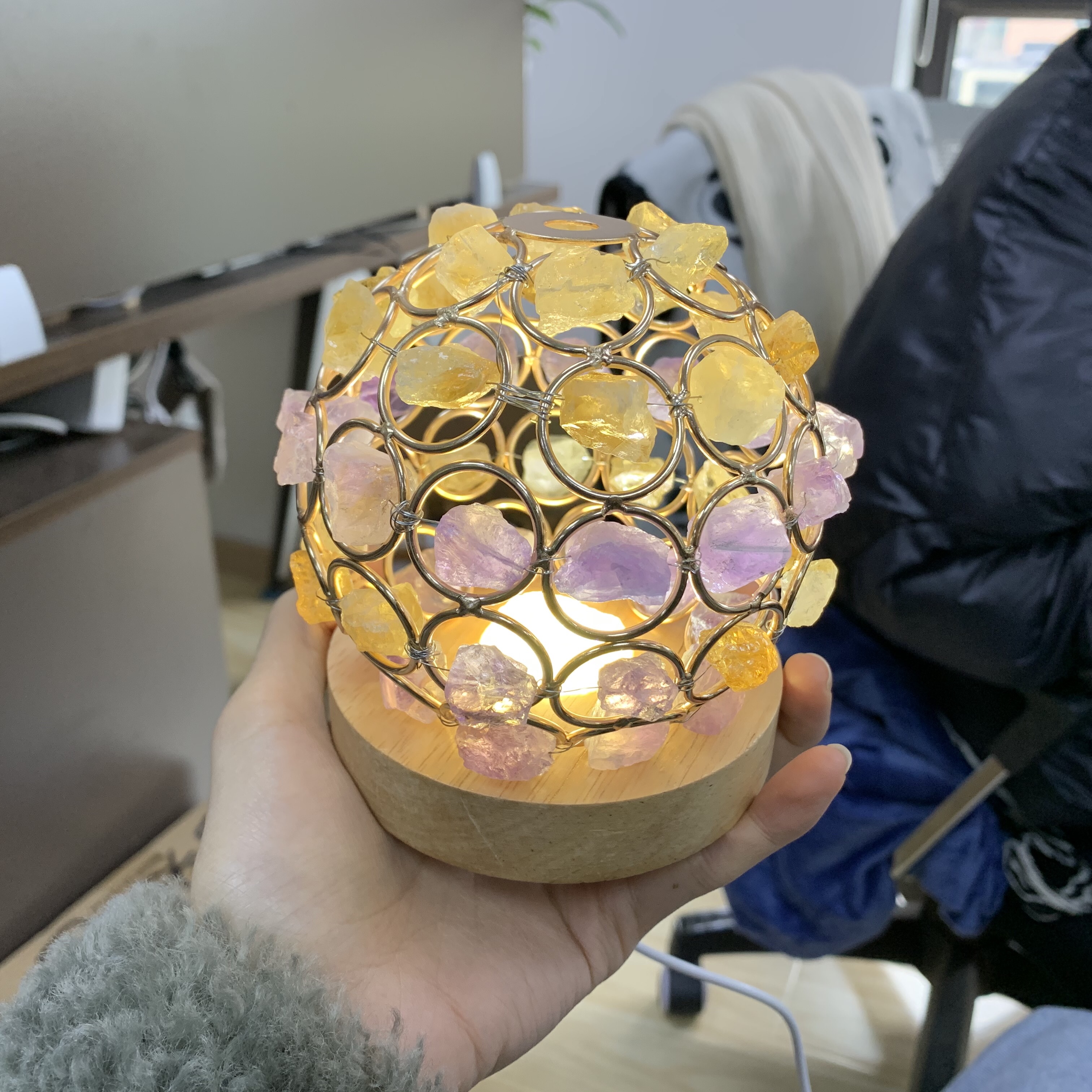 Декоративный роскошный подарок ночная Светодиодная лампа хрустальный камень аметист Роза кварцевая лампа