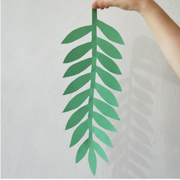 Holiday Decor Luxury Handmade Green Paper Leaf Backdrop