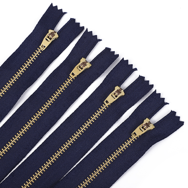 Manufacture Wholesale 3# 5# Metal Zipper Close-end High Quality Custom Zipper Auto Lock YG Brass Slider For Jeans Bags Garments