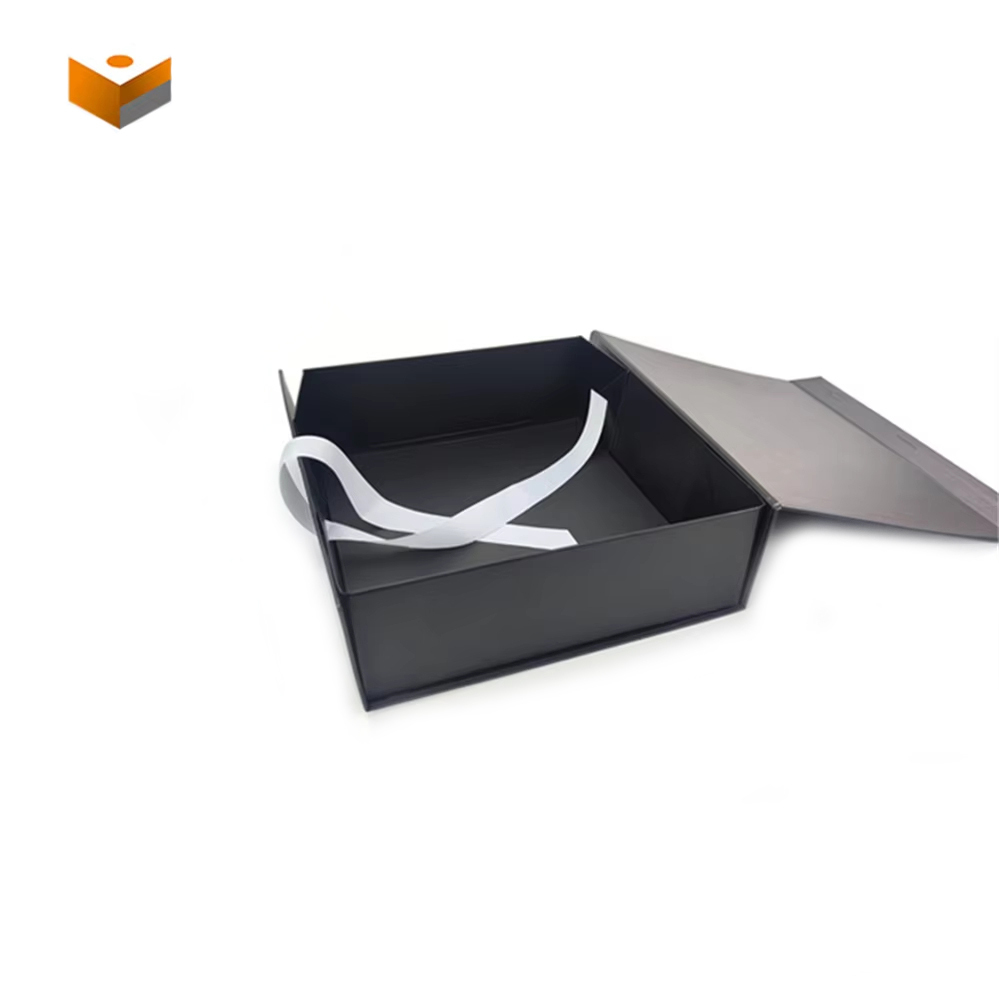 Factory Wholesale Customizable Luxury Cardboard Necklace Box Book Shaped Jewelry Box With Sponge Insert