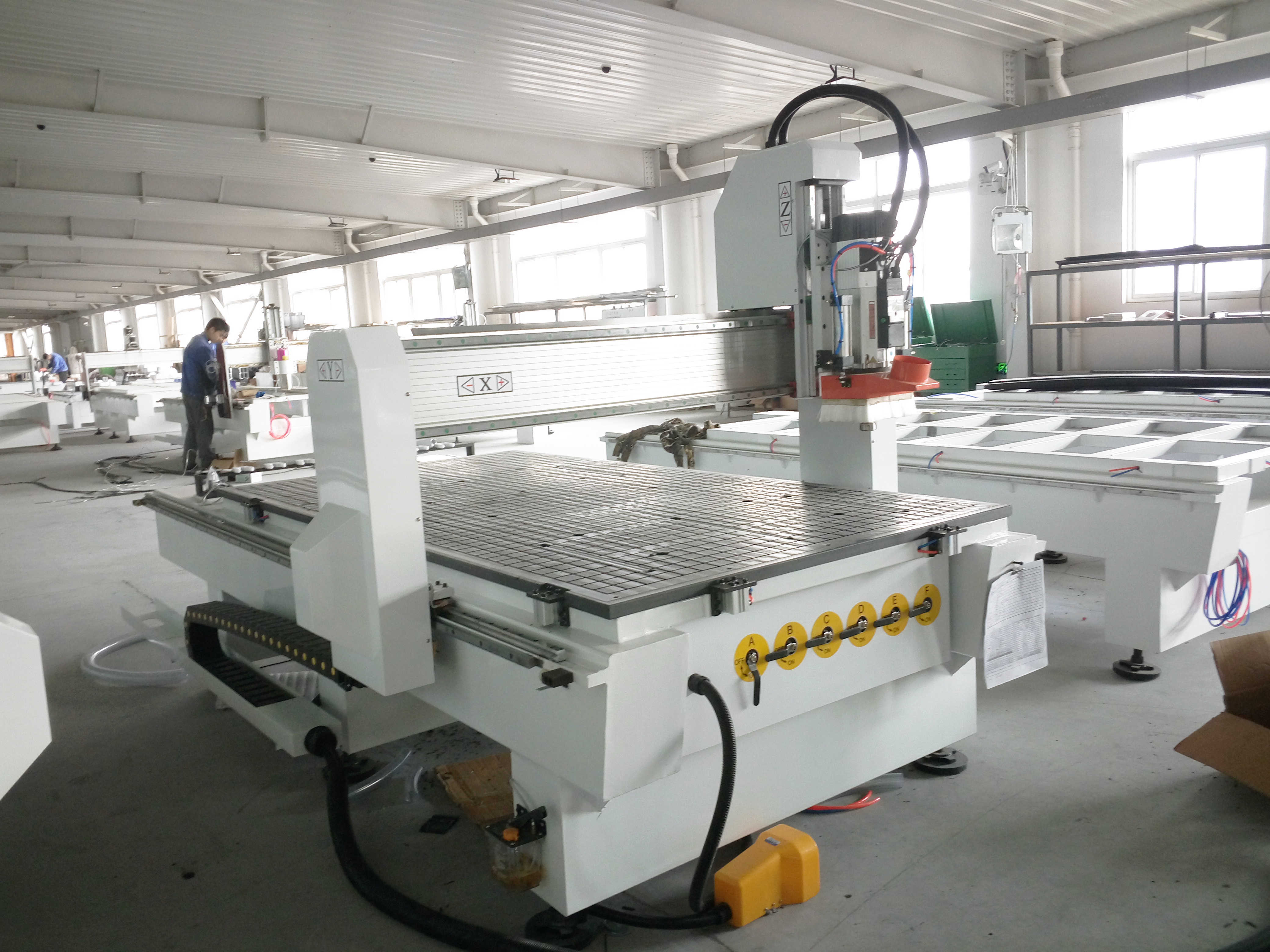 Big Discount 1325 Woodworking ATC Cnc Router Furniture Industry