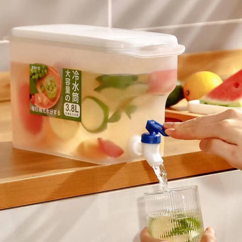 home drinking cold hot water juice 3.8L motivation plastic water containers
