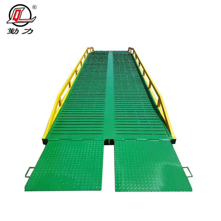 Hot sale 10T yard ramp steel mobile loading dock ramp for container trailers warehouse hydraulic cargo lifter quickly ship
