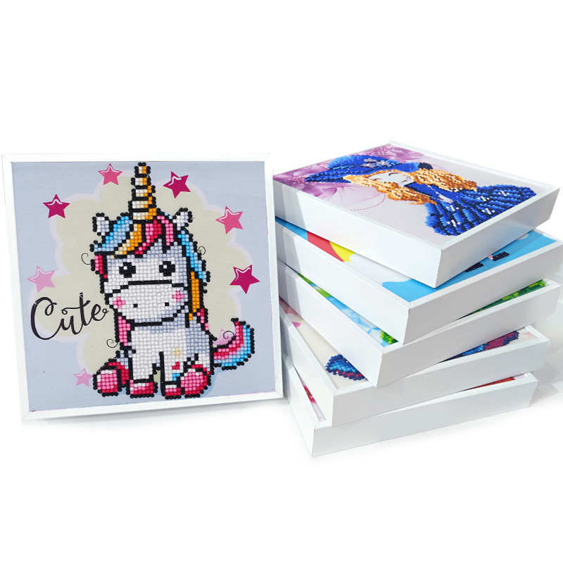 Amazon Hot Sale Children Unicorn Round Drill Diamond Frame Handmade DIY Intellectual 5D Diamond Painting for Kids