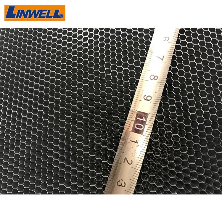 New Building Construction Materials China Professional Produce Honeycomb Metal Mesh For Room Divider