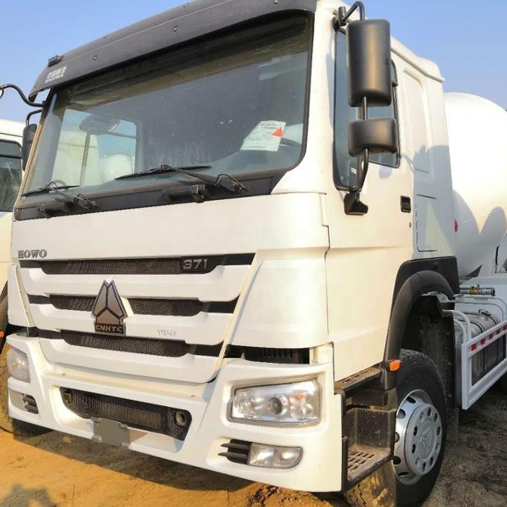Б/у автобетономешалка/Sinotruk howo автобетономешалка/автобетономешалка HOWO
