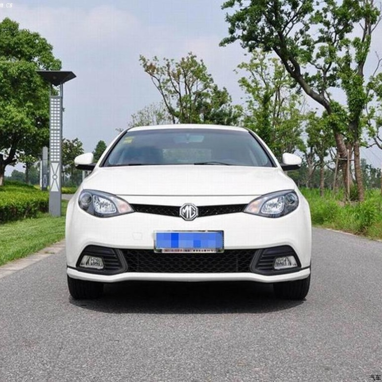 Used cars mg for sale at a low price 2012 MG6 1.8L 98kw 170N.m The car is in good condition and cheap form Chinese factory